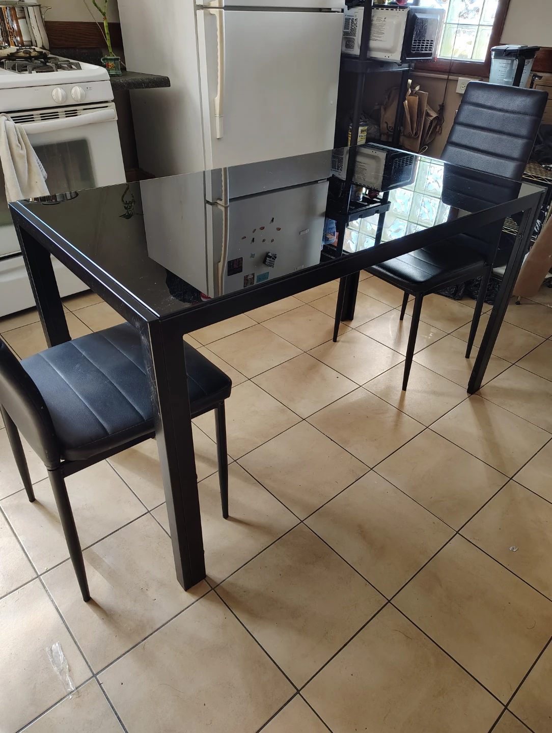 Kitchen table w 6 chairs
