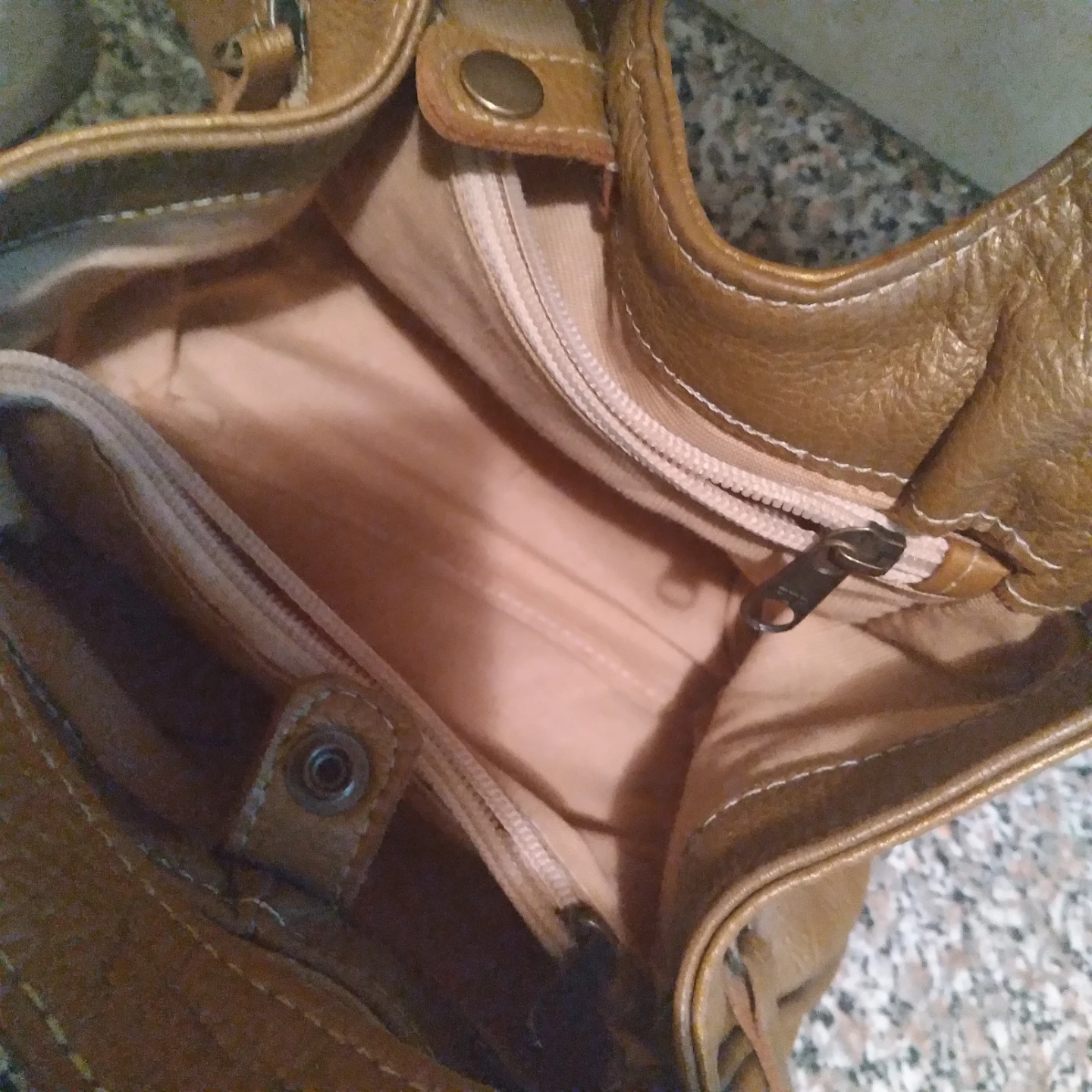 Gold Leather Hobo Bag - photo 4