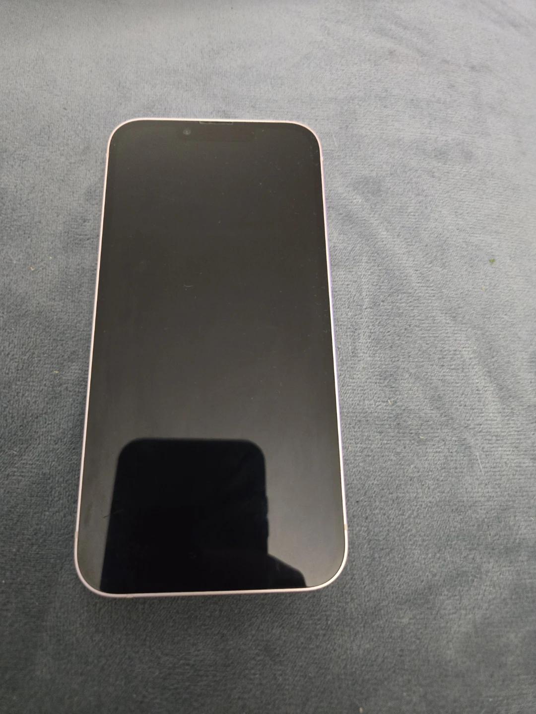 Apple iPhone 13 Pink