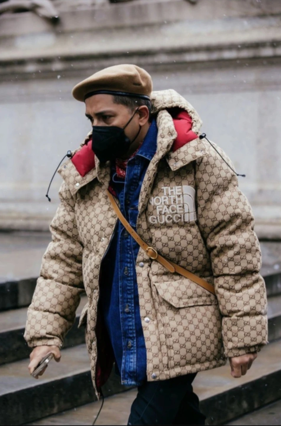 NEW Gucci x The North Face puffer jacket - photo 2