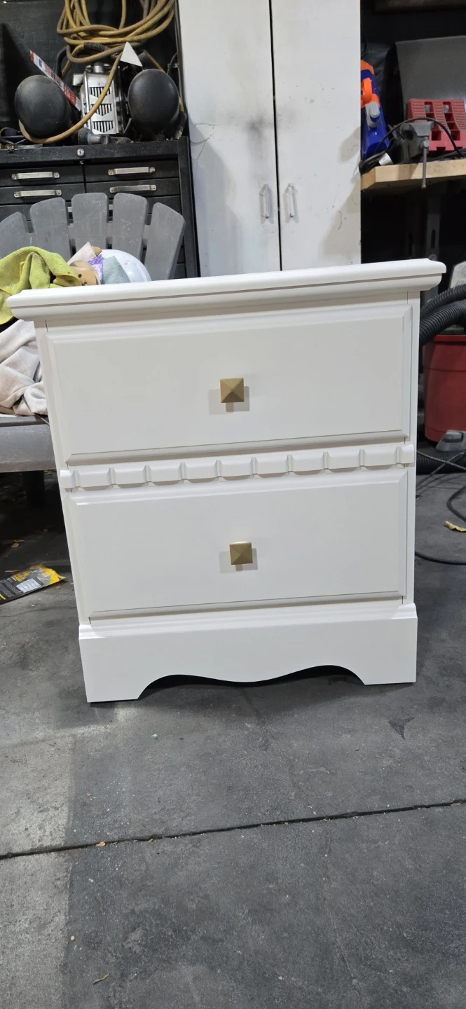 Off White 3-Piece Bedroom Dresser and Nightstand Set - photo 4