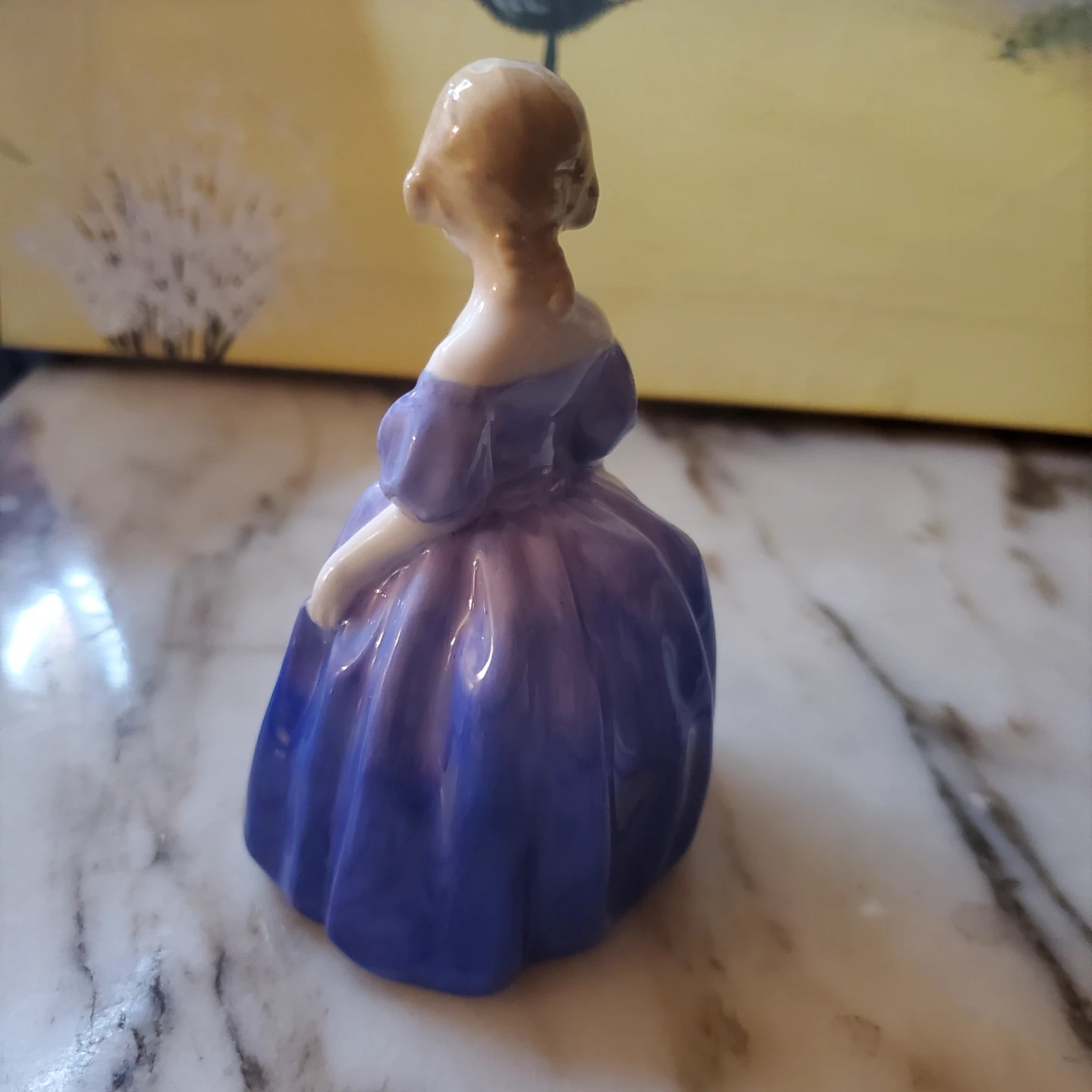 Royal Doulton Marie Figurine H.N. 1370 - photo 3