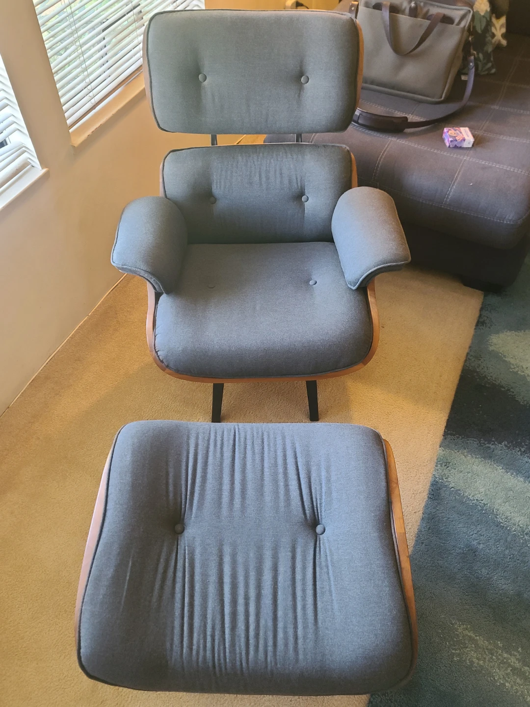 Replica Eames chair and footstool - photo 2