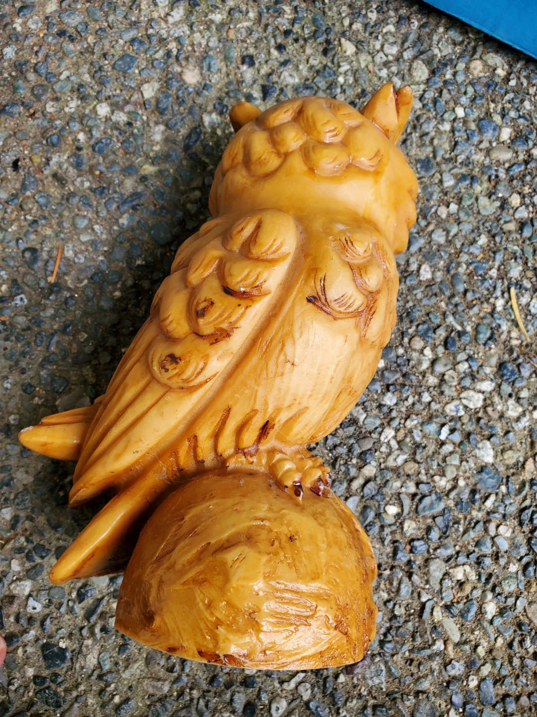 Carved  Resin  Owl Figurine - photo 2