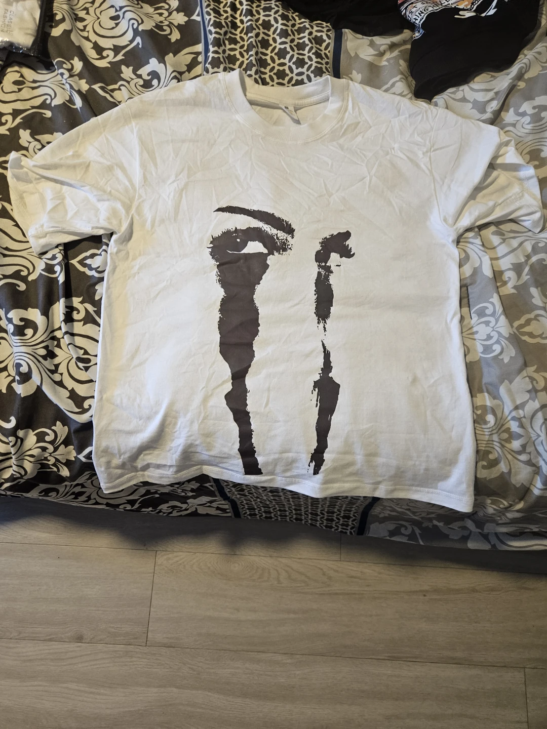 YourBrond Graphic T-Shirt Set