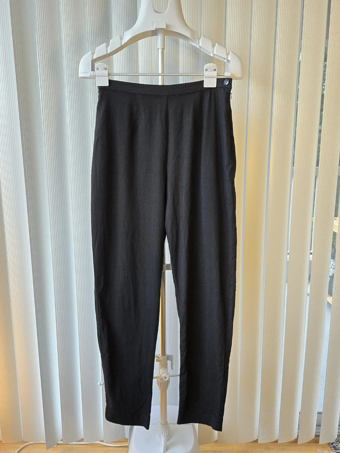 Vintage Jones & Co Black Wool Dress Trousers - Size 8