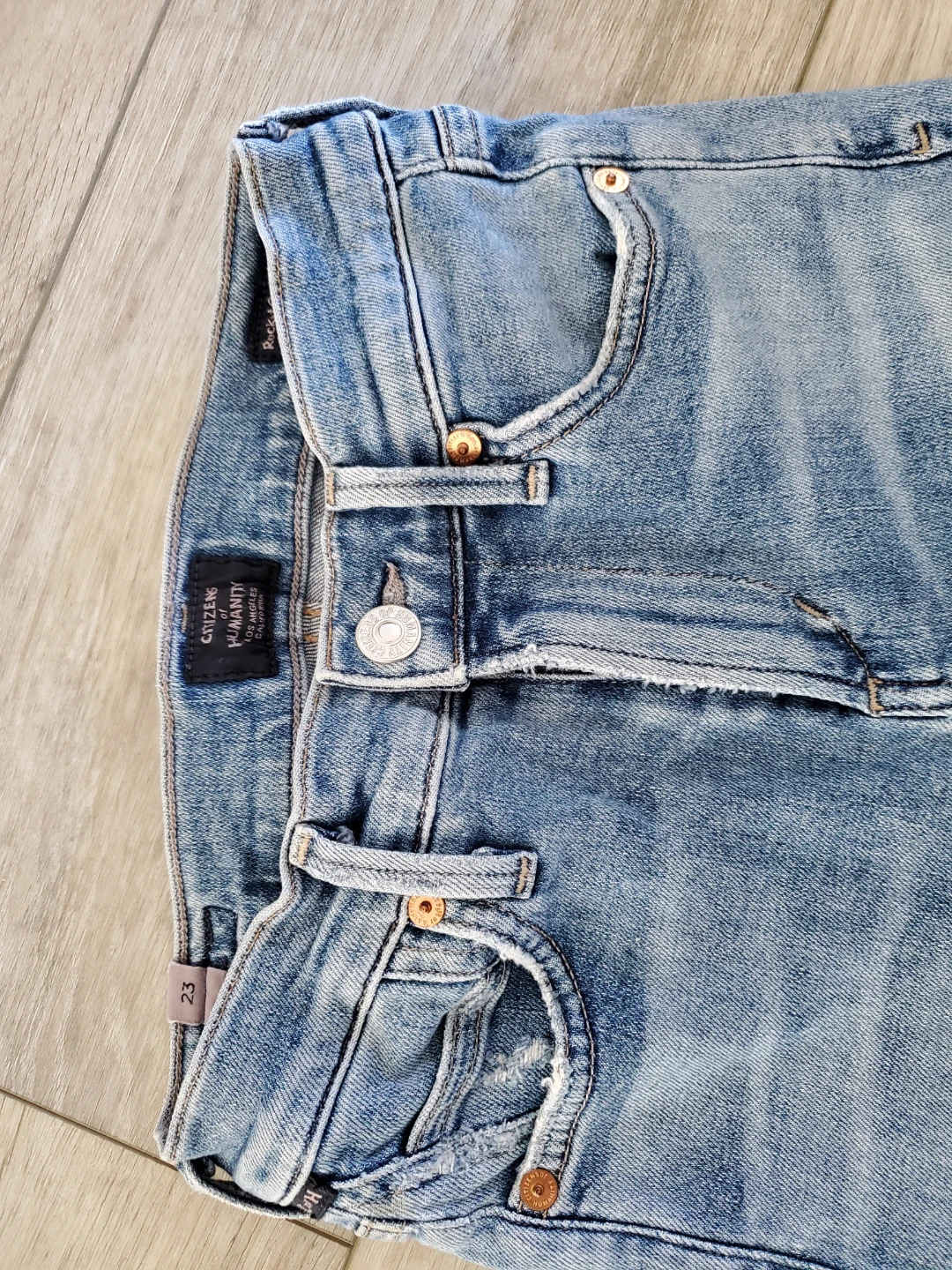 Citizens of Humanity Light Wash Jeans. Rocket crop skinny - photo 2
