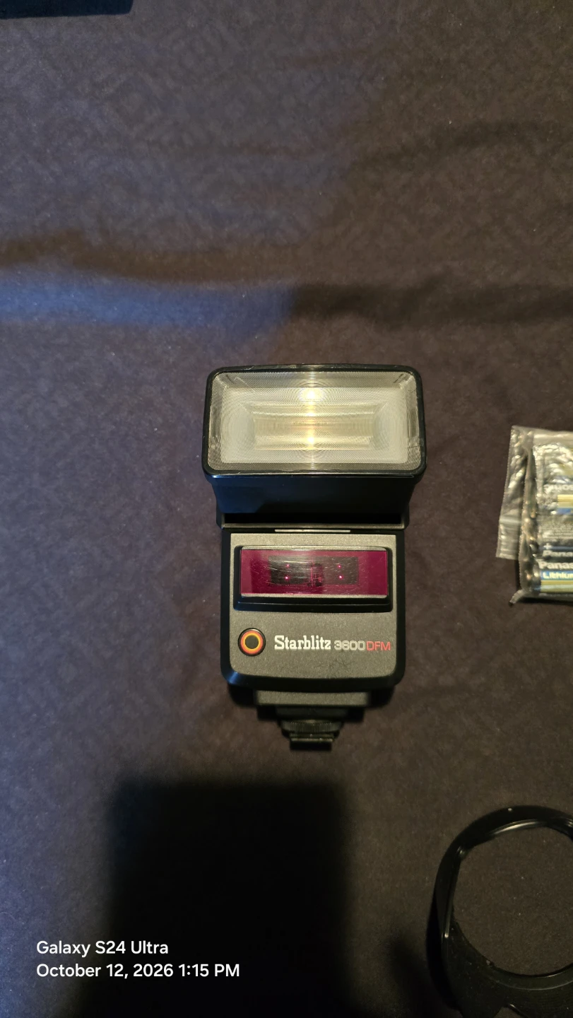 Nikon N80 Film Camera Kit - photo 4