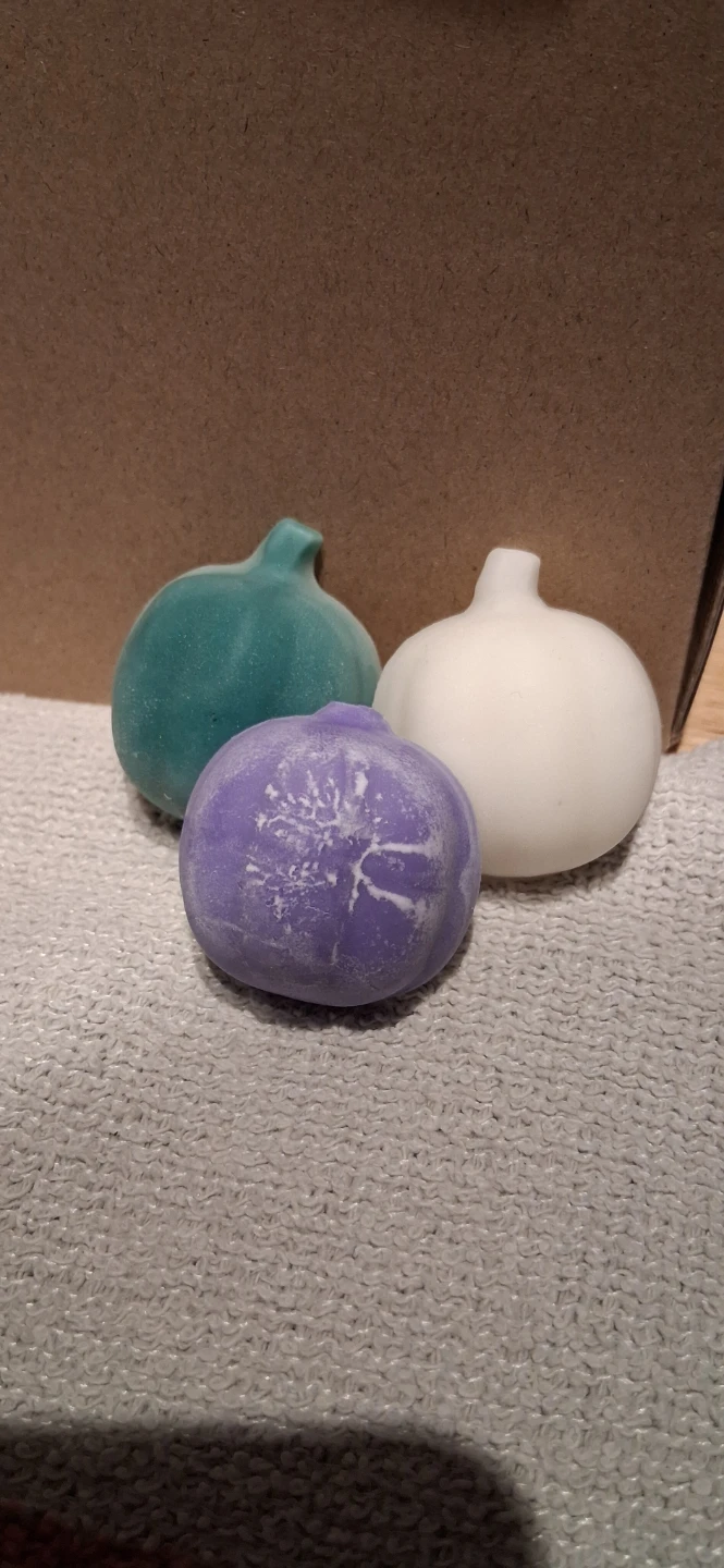 Decorative Scented Candles and wax melts - photo 4