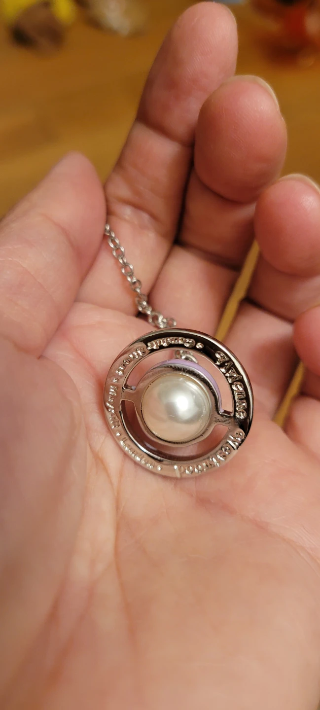 Vivienne Westwood Pearl Saturn Necklace - photo 2