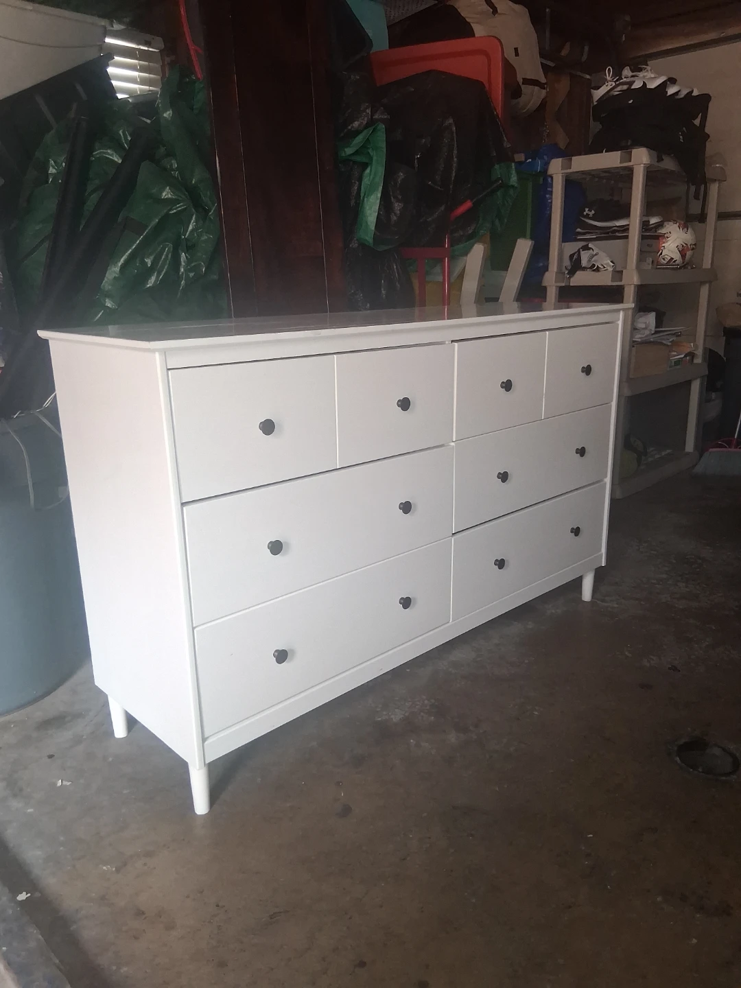 White 6-Drawer Dresser