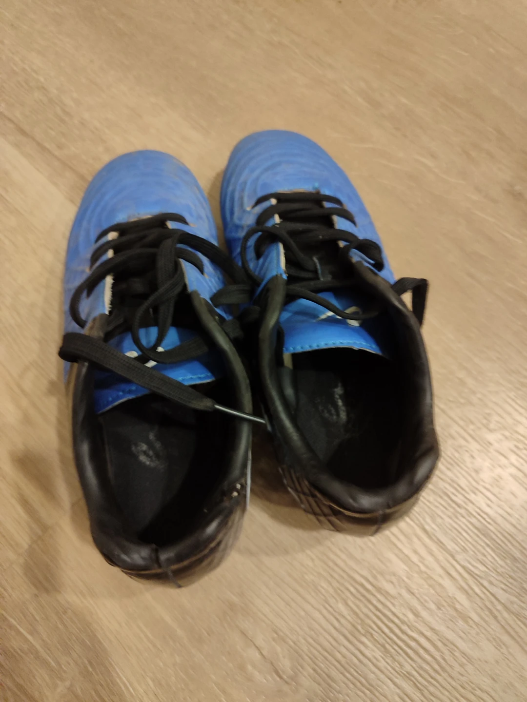 Eletto Youth Soccer Cleats Blue Size 2