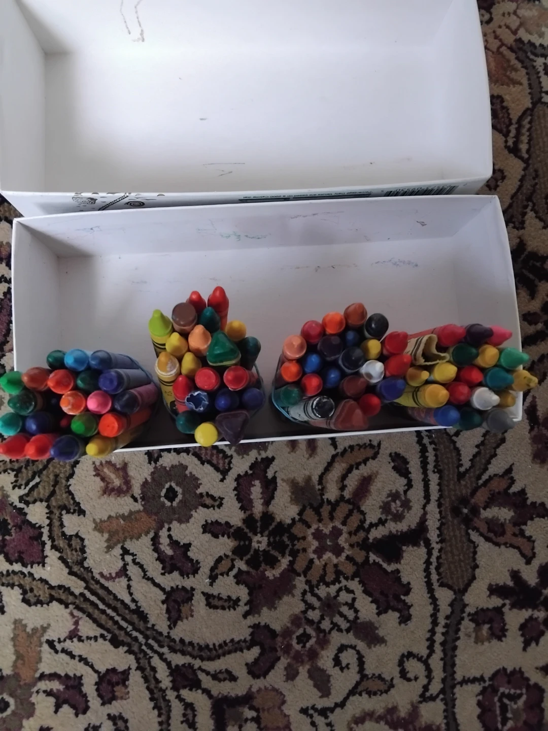 Assorted Crayola Crayons - photo 2