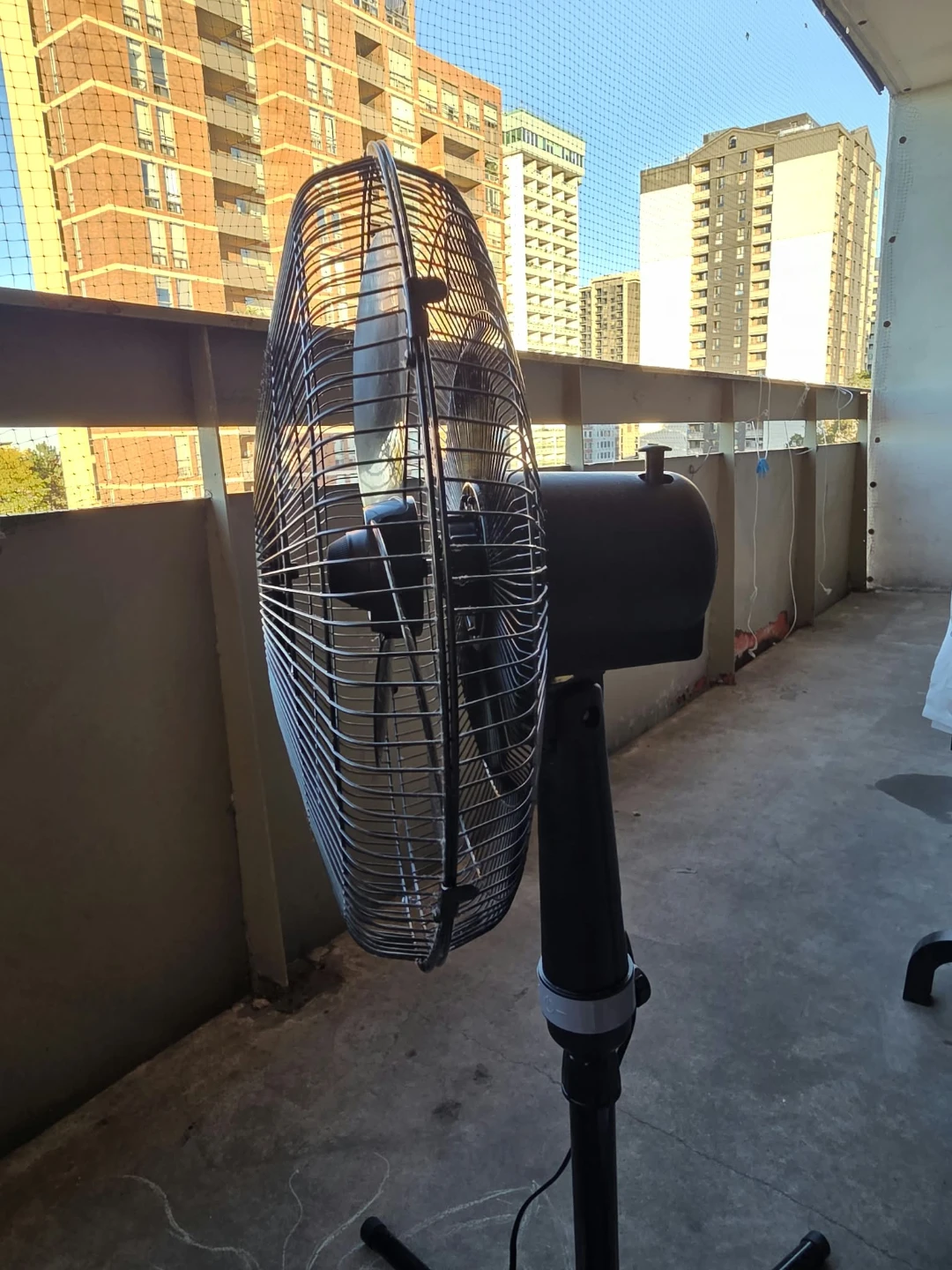 Mainstays Oscillating Stand Fan - photo 3