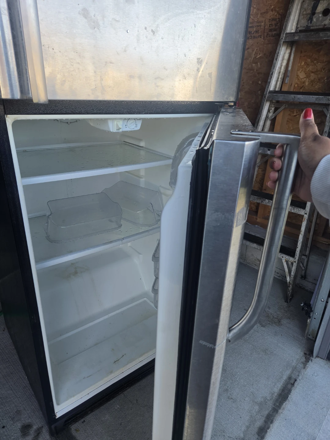 Frigidaire Stainless Steel Top-Freezer Refrigerator - photo 3