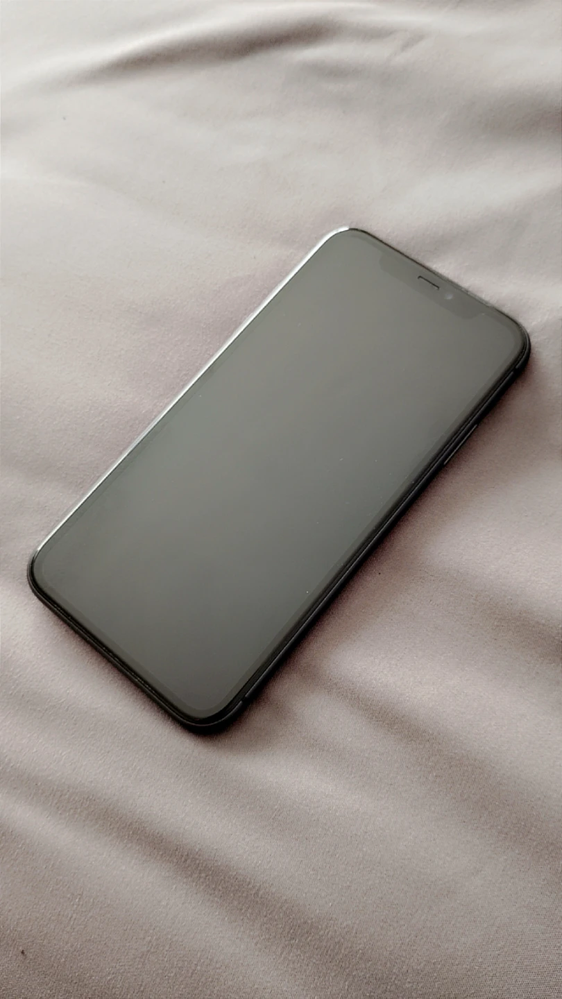 Apple iPhone 11 Black / Immaculate Condition - photo 2