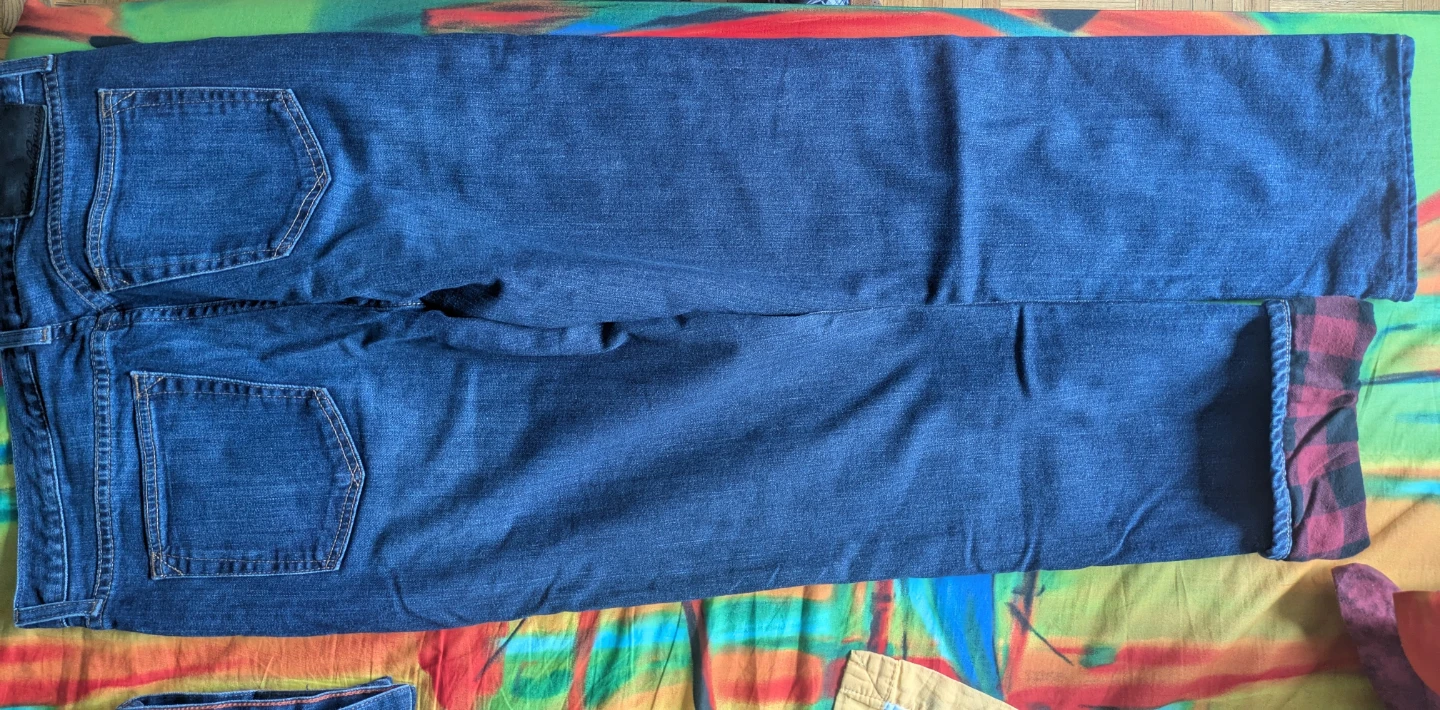Eddie Bauer Flannel-Lined Straight Jeans 34x32 - photo 4