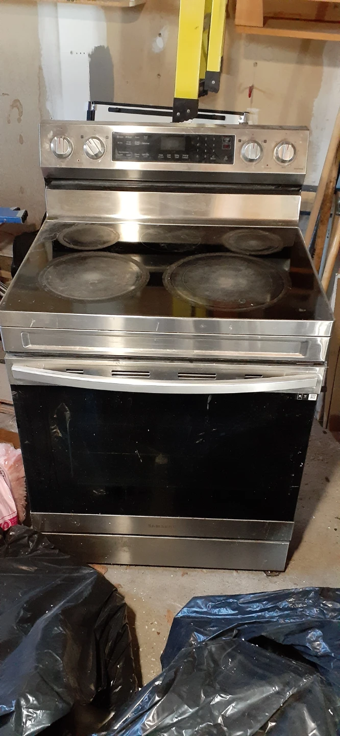 Samsung Stainless Steel Electric Range - photo 2