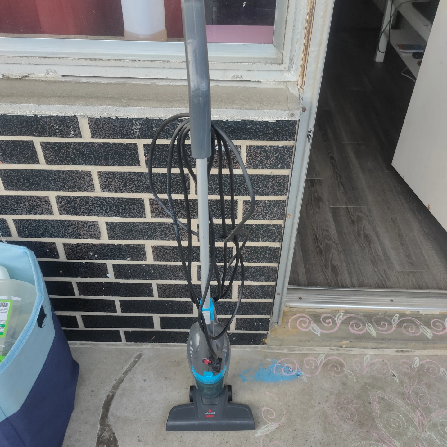 Bissell Stick Vacuum - photo 2