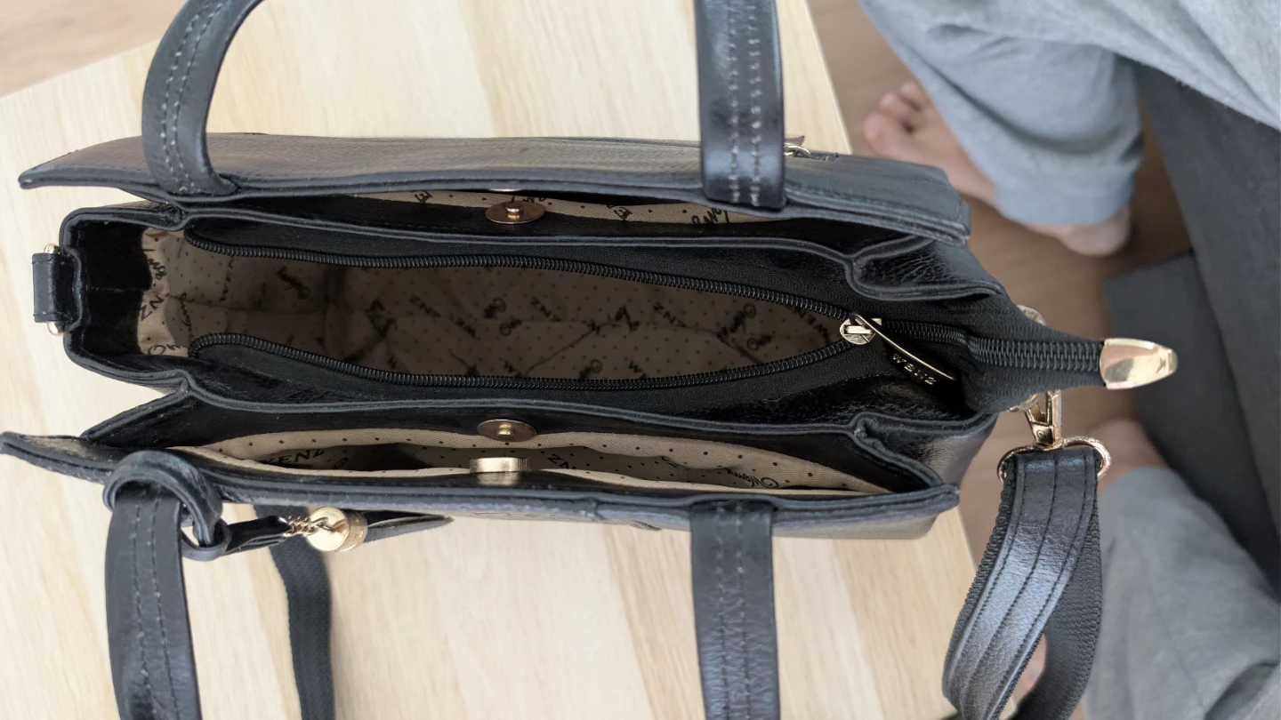Wenz black handbag with detachable strap - photo 3