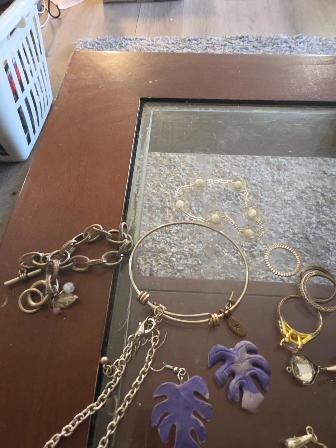 Assorted Fashion Jewelry Collection - photo 4