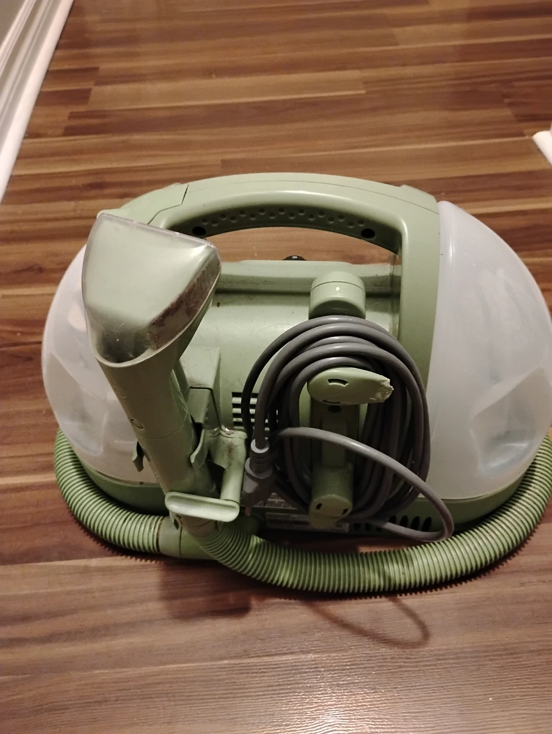 Bissell Little Green Portable Carpet Cleaner - photo 2