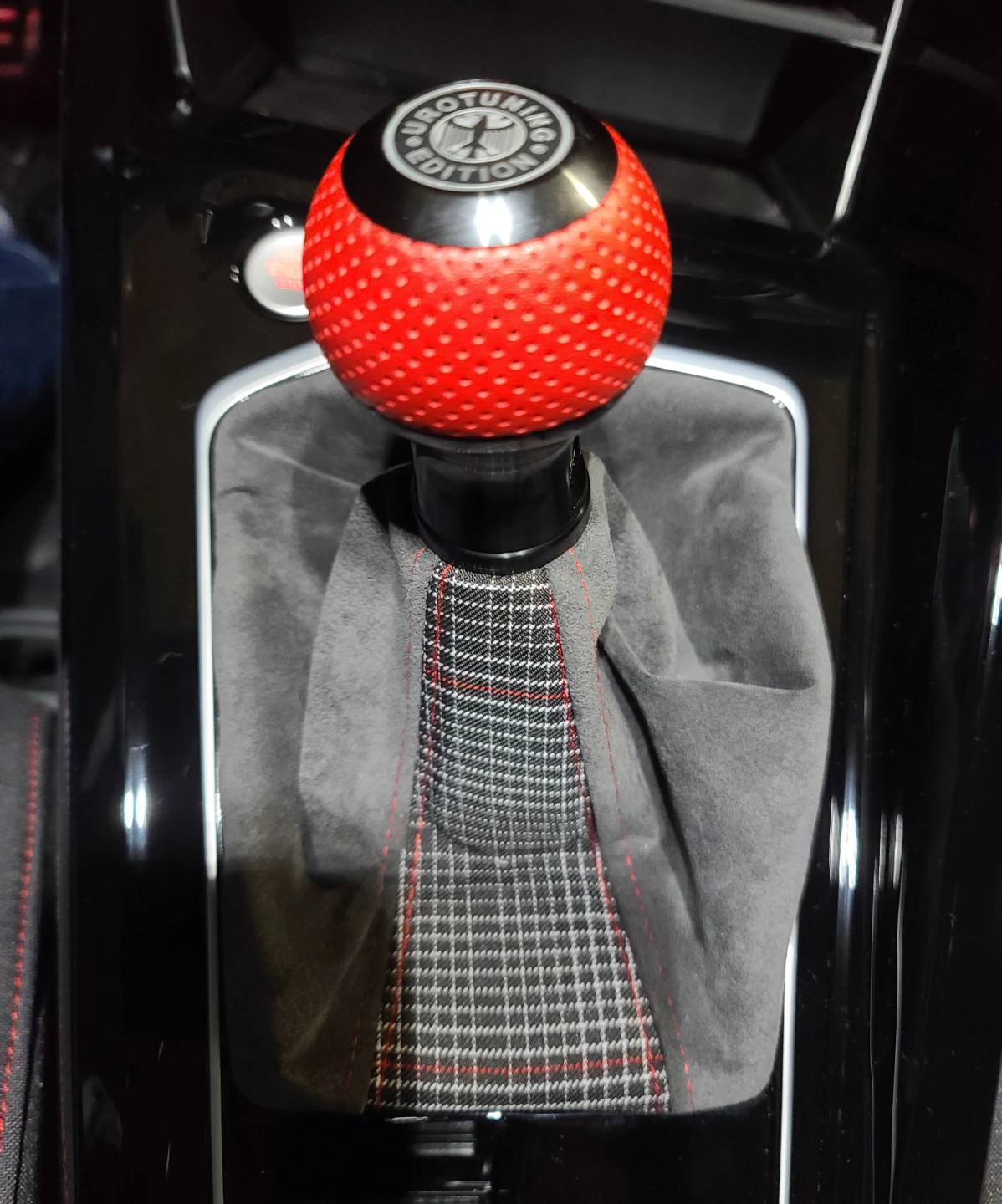 Golf MK8 Perforated Leather Shift Knob & Boot - photo 2
