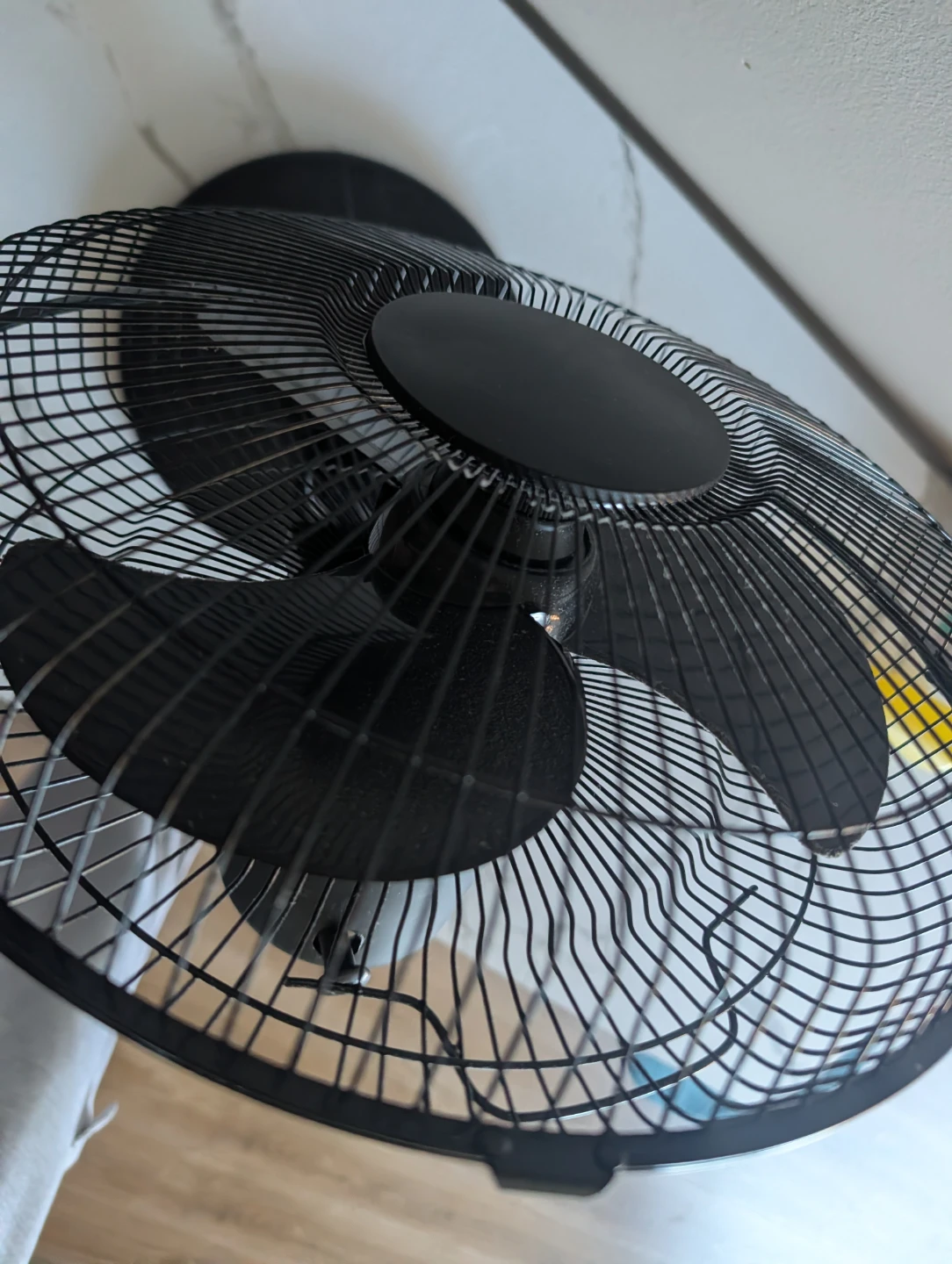 Black Table Fan -moving out sale - photo 5