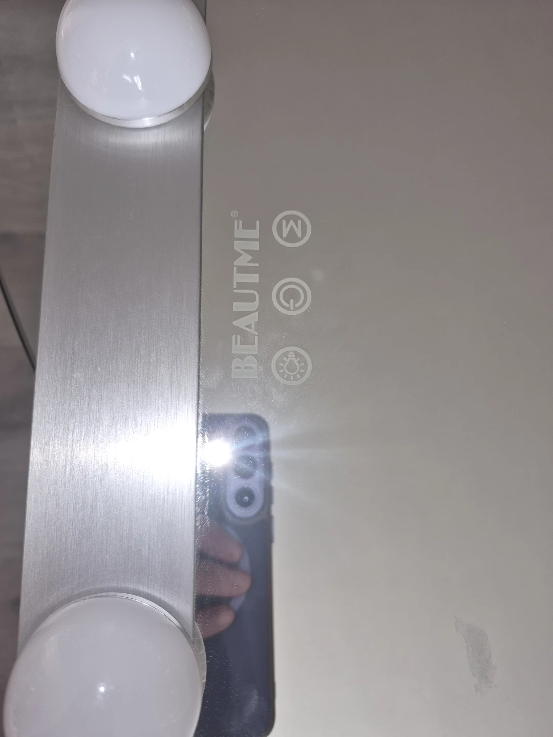 LED Mirror with smart sensor - photo 2