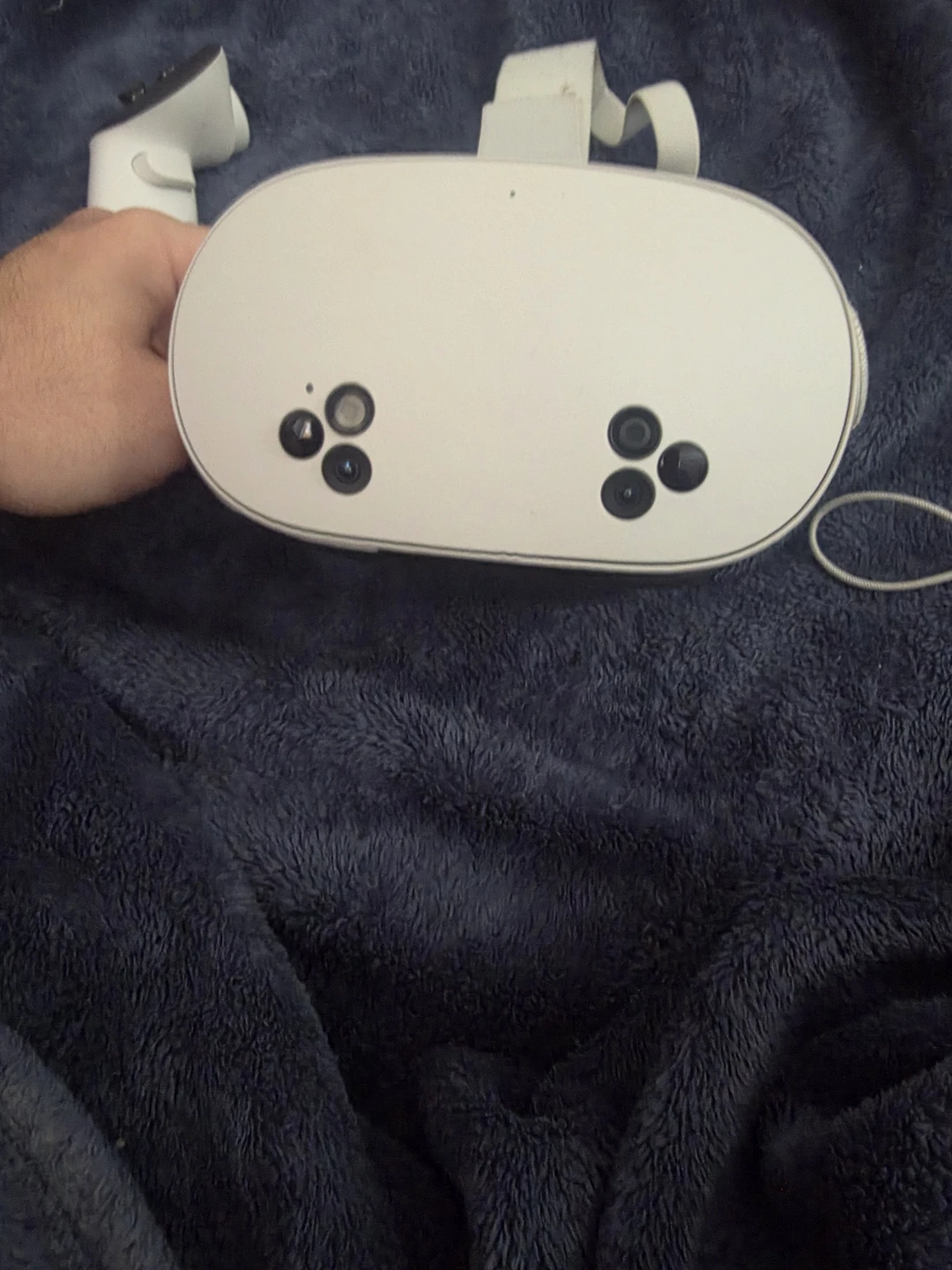 Meta Quest 3 VR Headset and Controllers - photo 2