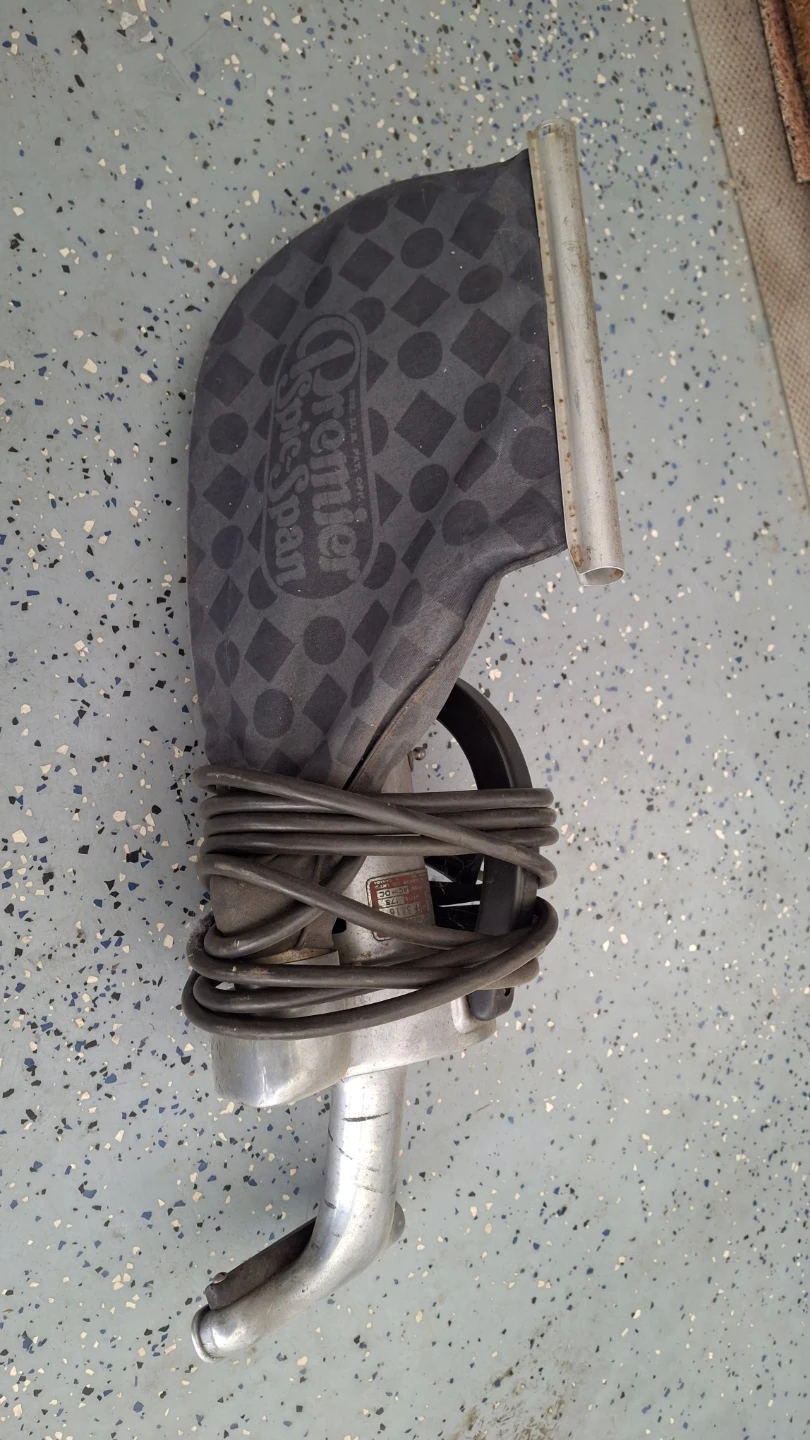 Vintage Premier Spic-Span Handheld Vacuum - photo 3