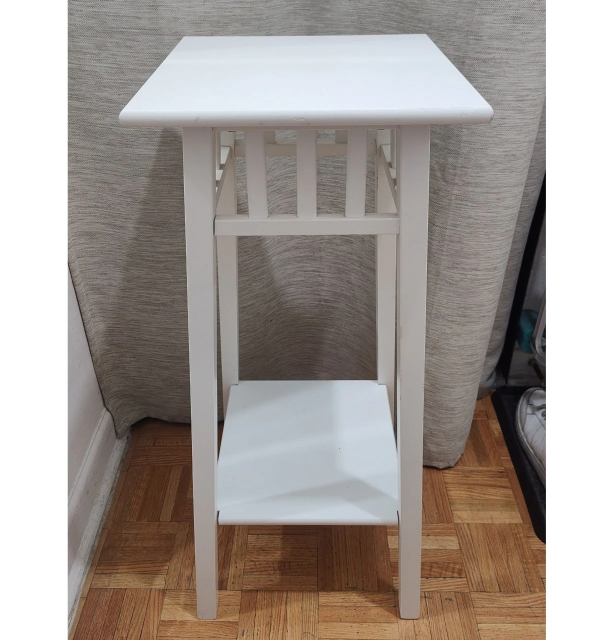 Vintage Style White Wooden Plant Stand & Accent Table