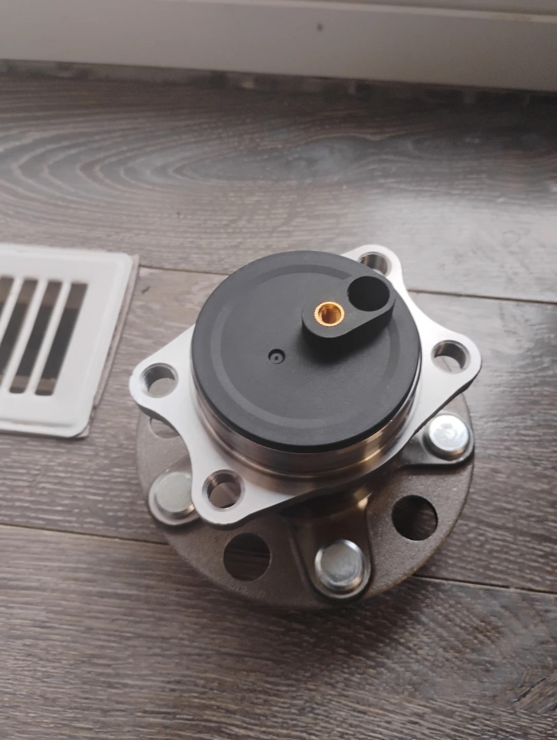 New Wheel Hub Bearing Assembly – HB12376-C