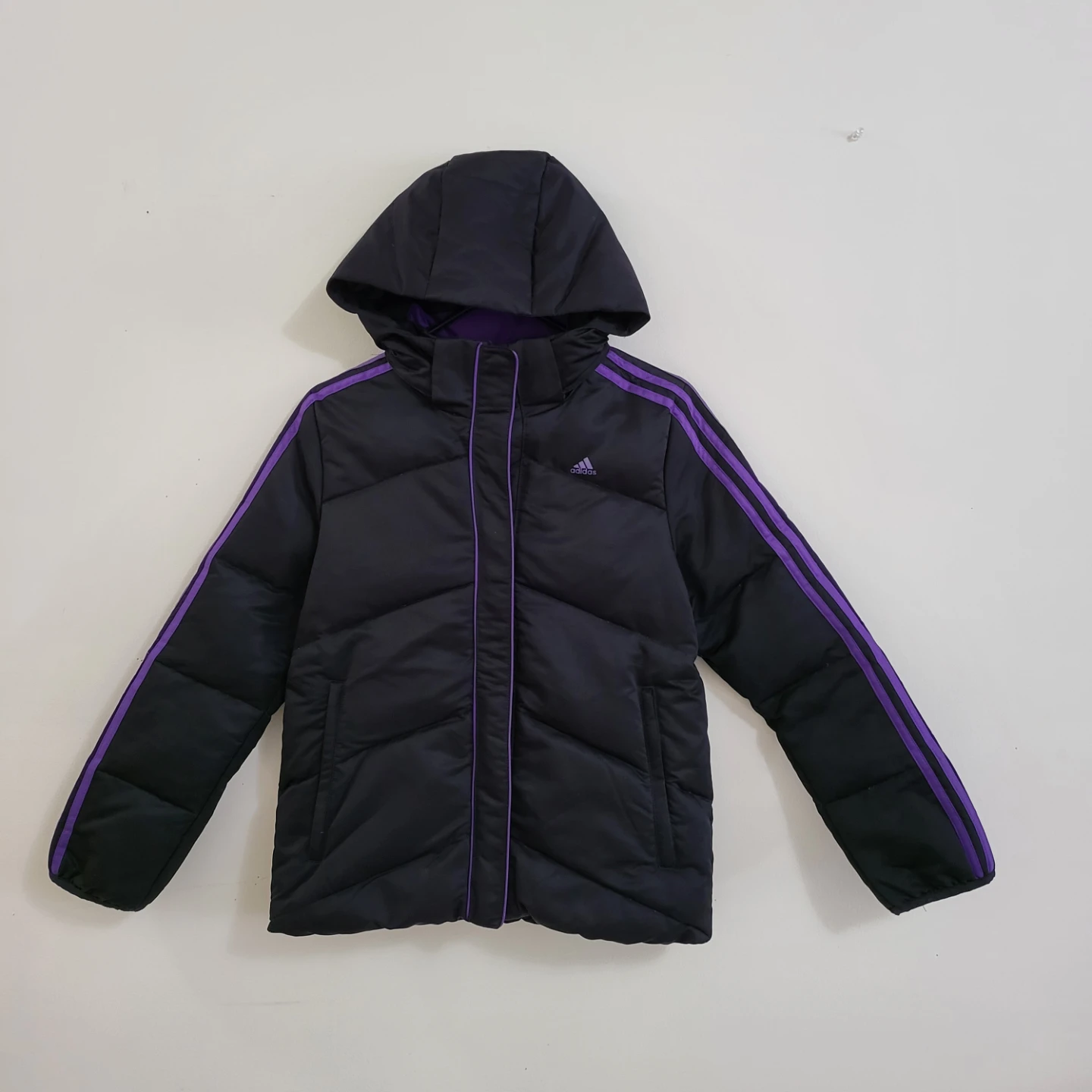 Kids Adidas Down Puffer Jacket with Hood (Size 150 / 11-12Y)