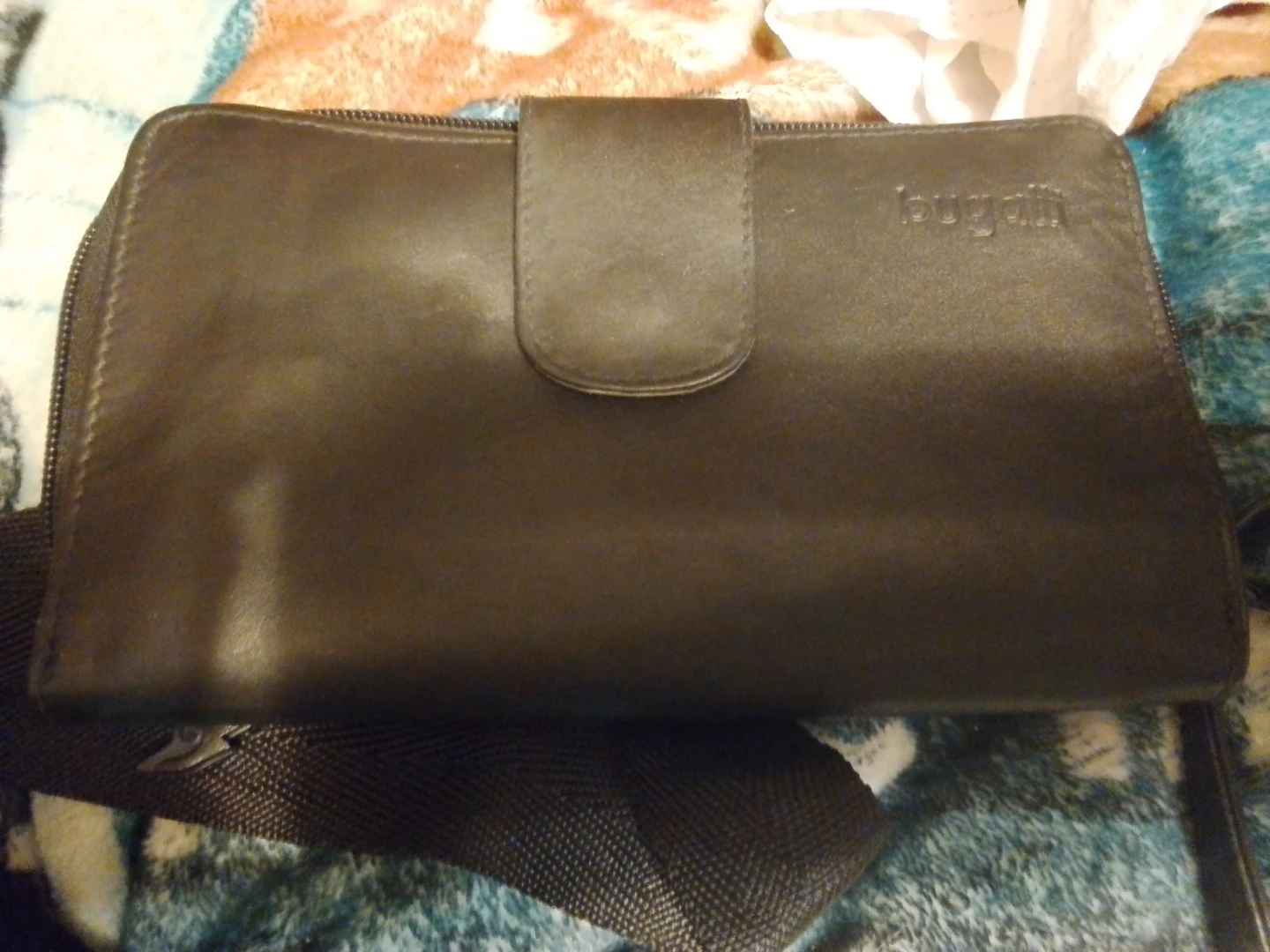 Bugatti black leather fanny pack