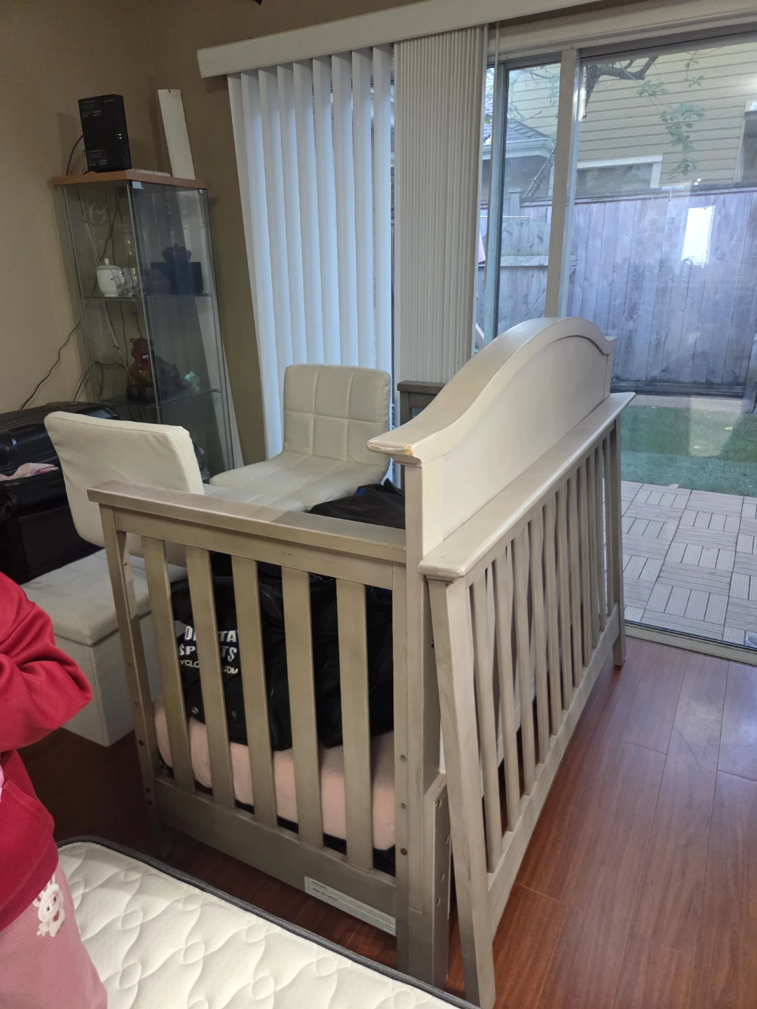 Wooden Baby Crib (Douglas fir)
