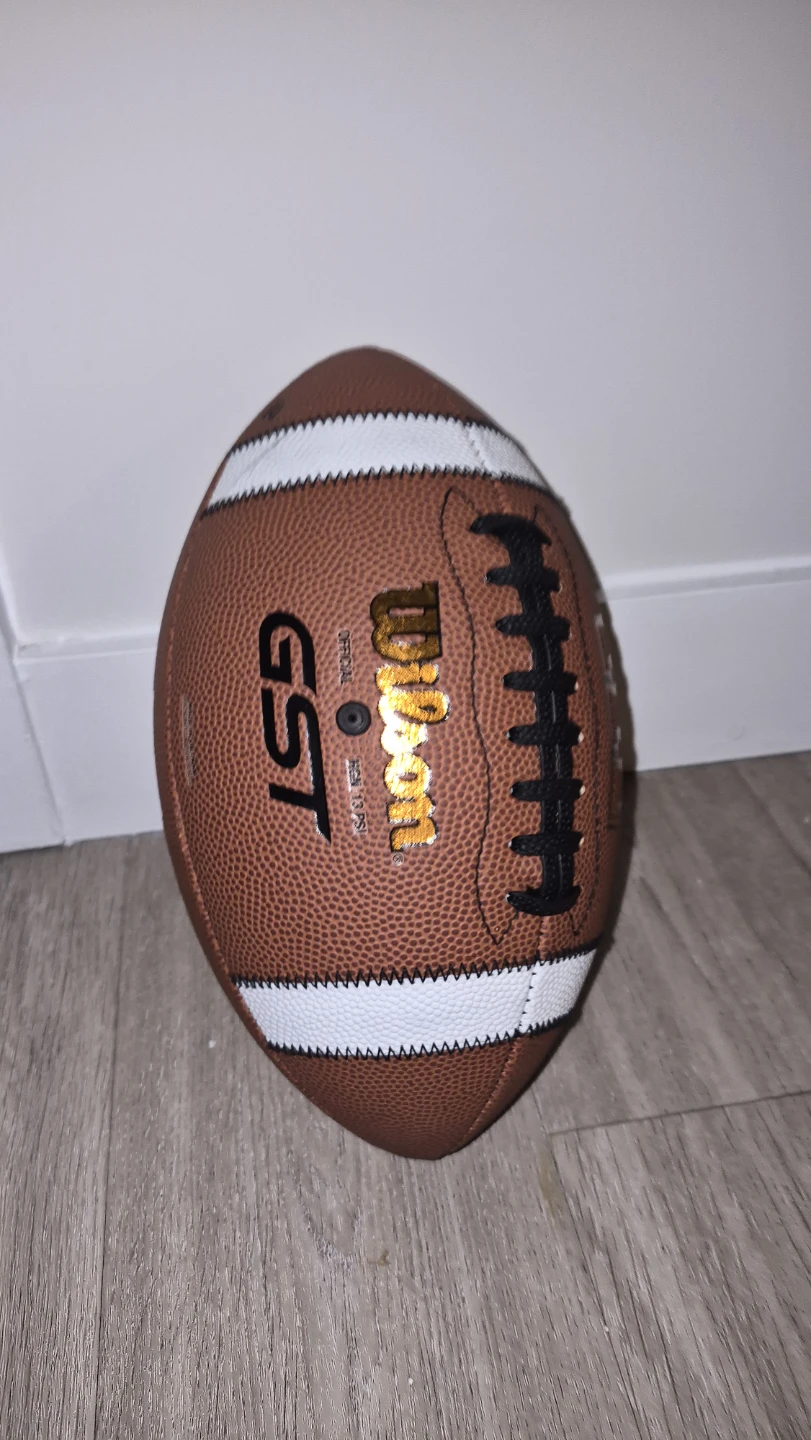 wilson gst football