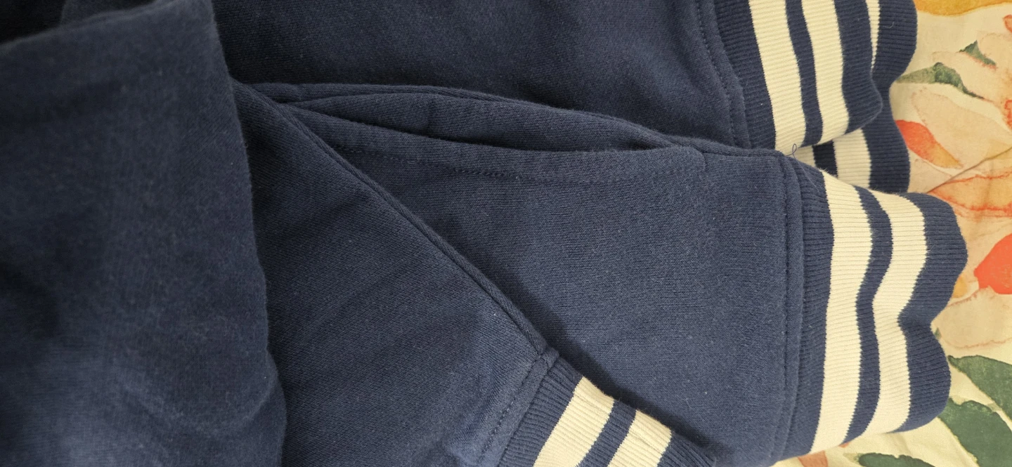 Old Navy  Sweatshirt - photo 4