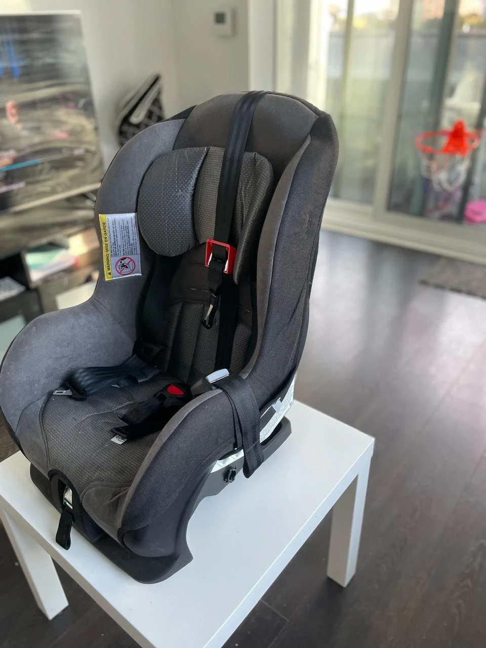 Evenflo Tribute LX Convertible Car Seat (0-4 Years - photo 2