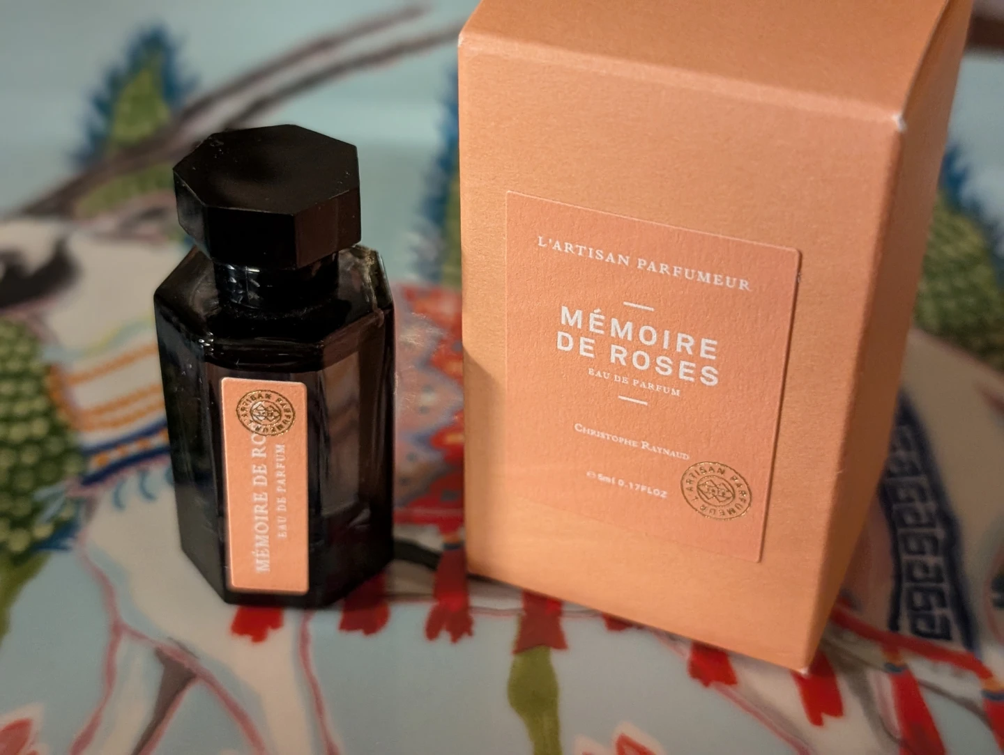 NWT L'Artisan Parfumeur Mémoire de Roses 5ml
