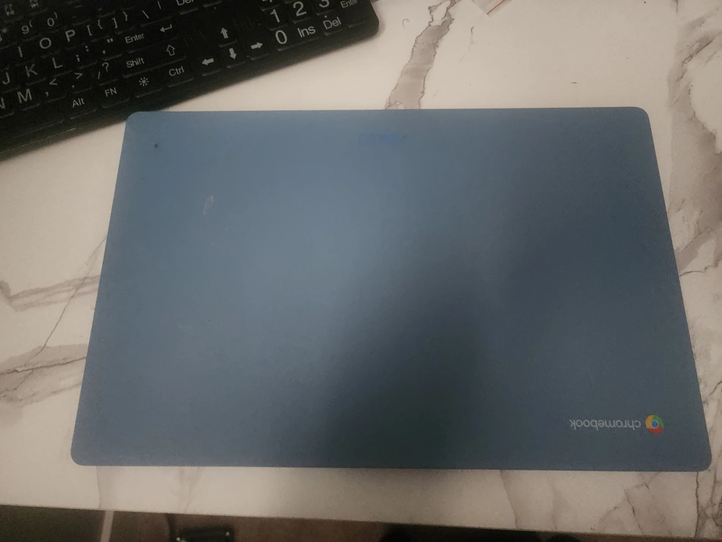 Blue Chromebook Laptop - photo 2