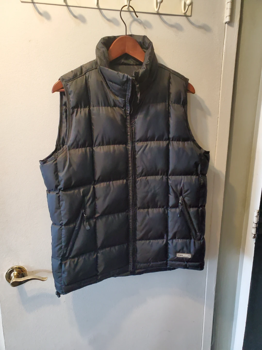 FairWeather Black Puffer Vest  Size L