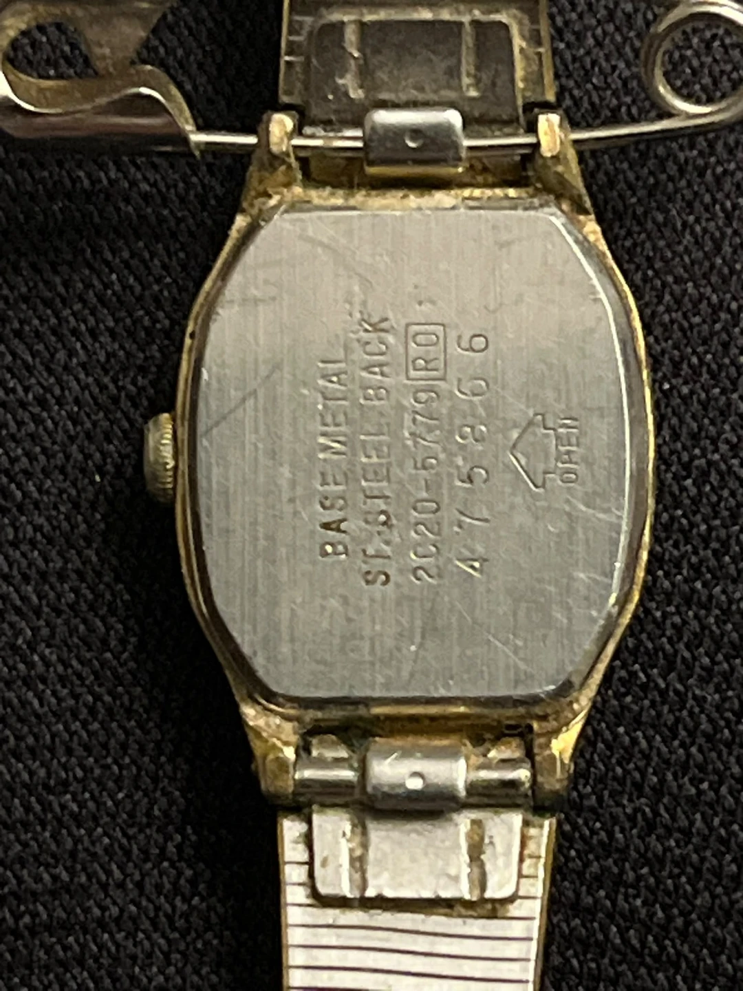 Seiko Quartz Gold-Tone Watch - photo 2