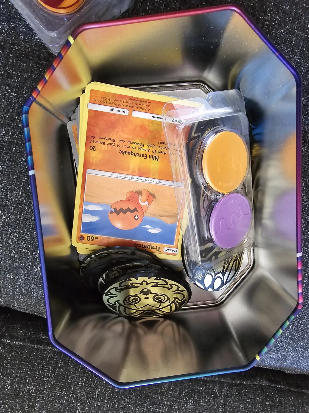 77 Pokemon Cards and Coins Set in Tin - photo 2
