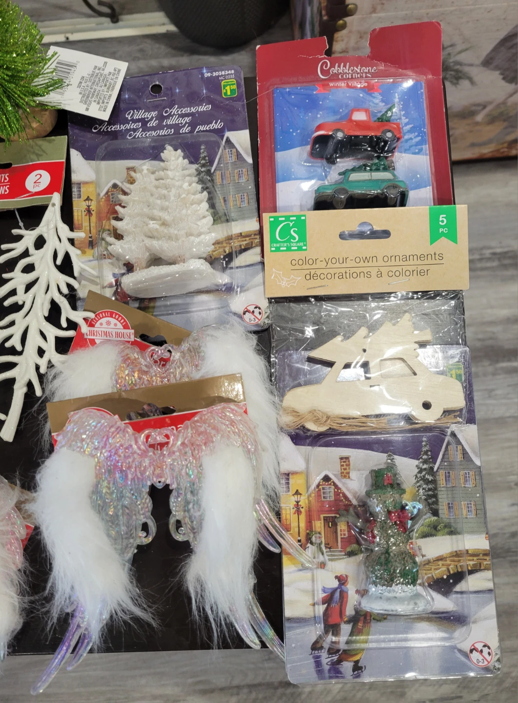 Christmas Items (75 cents each) - photo 3