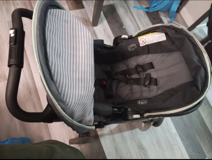 Graco SnugRide 30 Infant Car Seat - photo 3