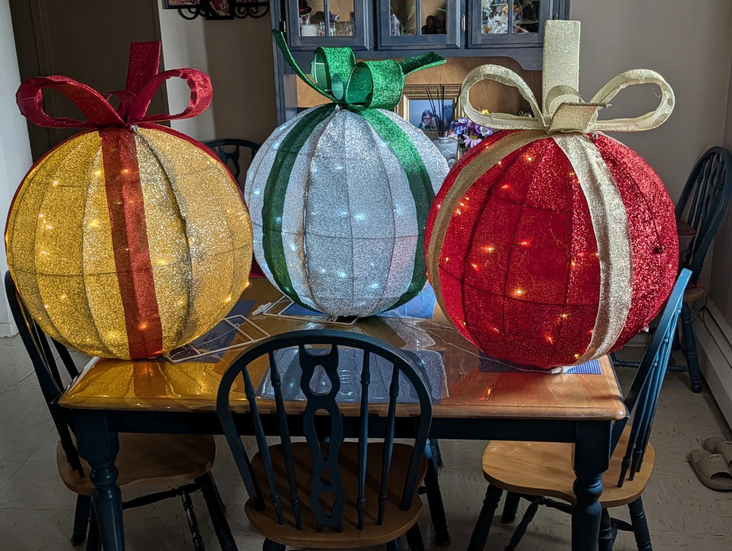 CANVAS 32" Lighted Christmas Ornament Set