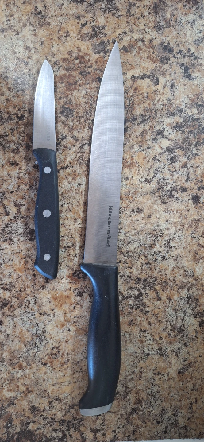 KitchenAid Slicing Knife and Farberware Paring Knife