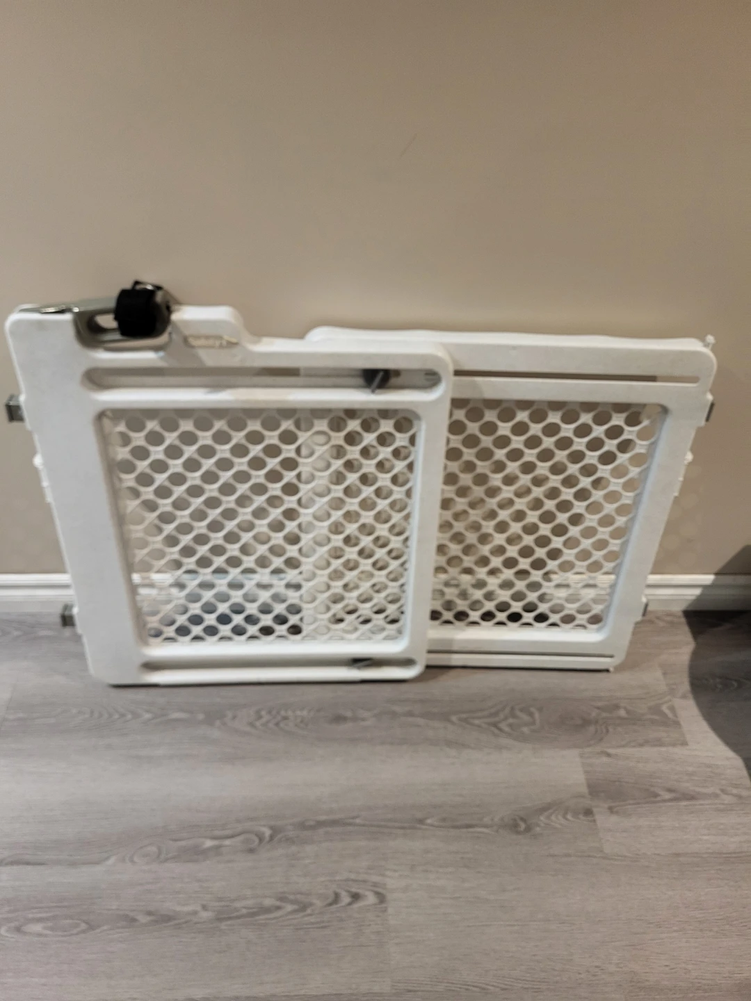 Safety 1st Baby Gate - photo 2