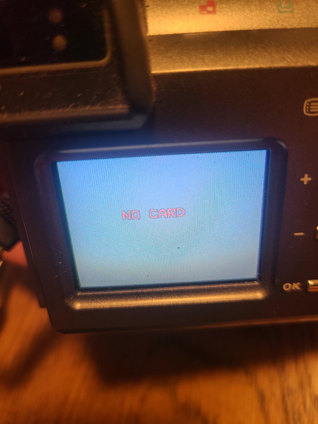 Olympus D-600L 1.4 Megapixel Digital Camera - photo 4